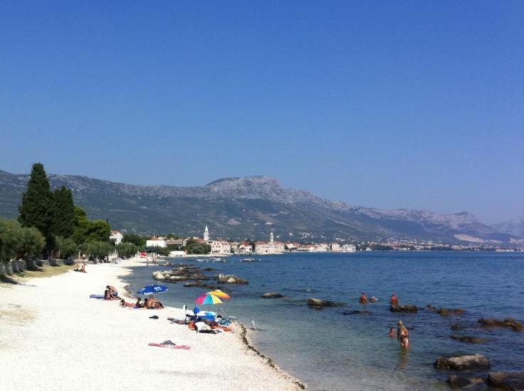 Joseph'S Apartments By The Sea Kastela Exterior photo